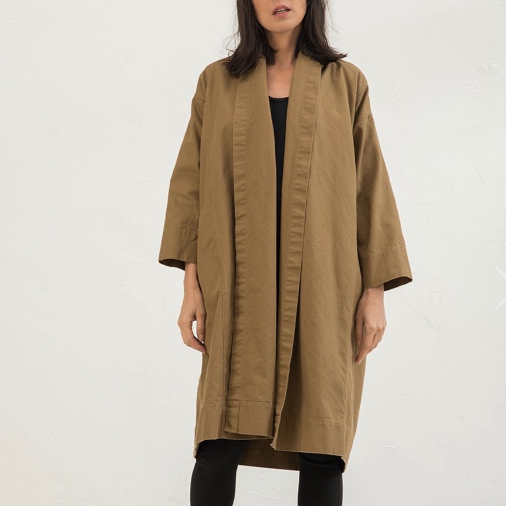 Elizabeth Suzann Clyde Trench in Size M
